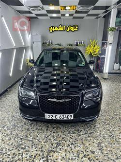 کرایسلەر 300